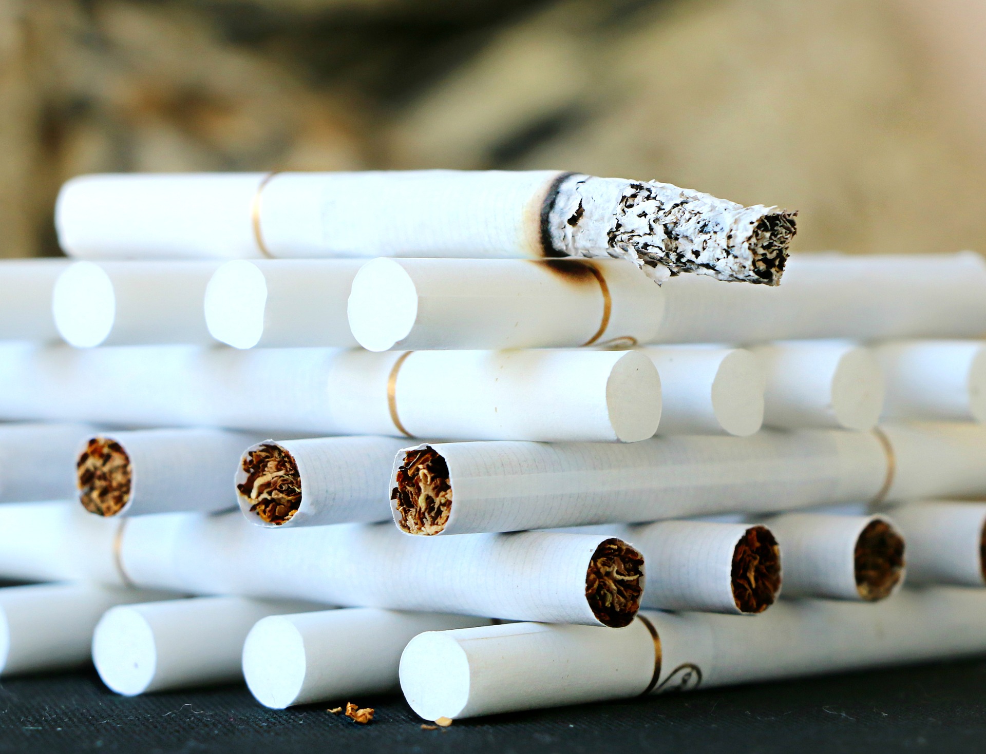 15 Natural Ways to Clean Nicotine and Tar From Your Lungs